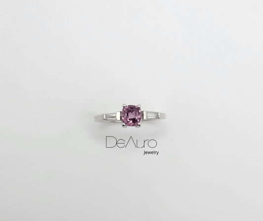 ANILLO DE ORO BLANCO CON ESPINELA